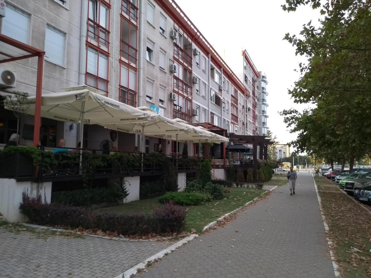 Arena Relax Apartman Belgrad Exterior foto