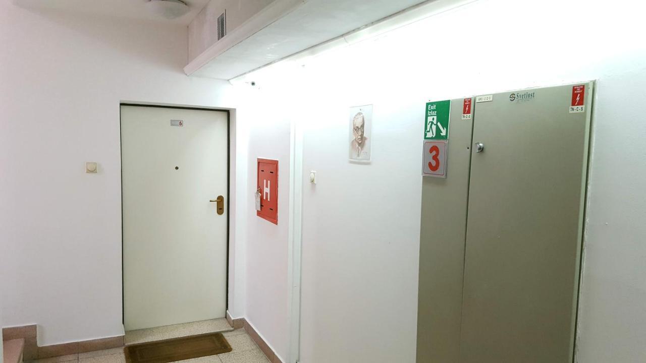 Arena Relax Apartman Belgrad Exterior foto
