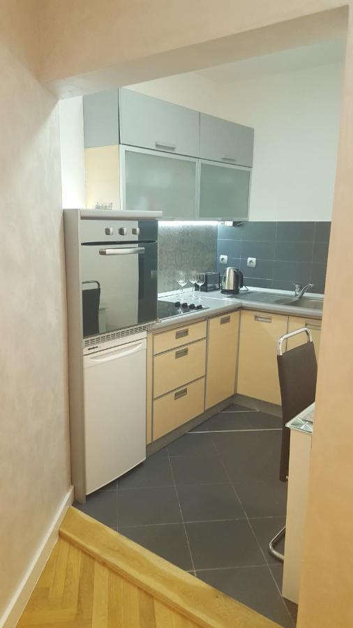 Arena Relax Apartman Belgrad Exterior foto